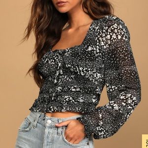 Lulus lovely wishes floral long sleeve crop top - size xs